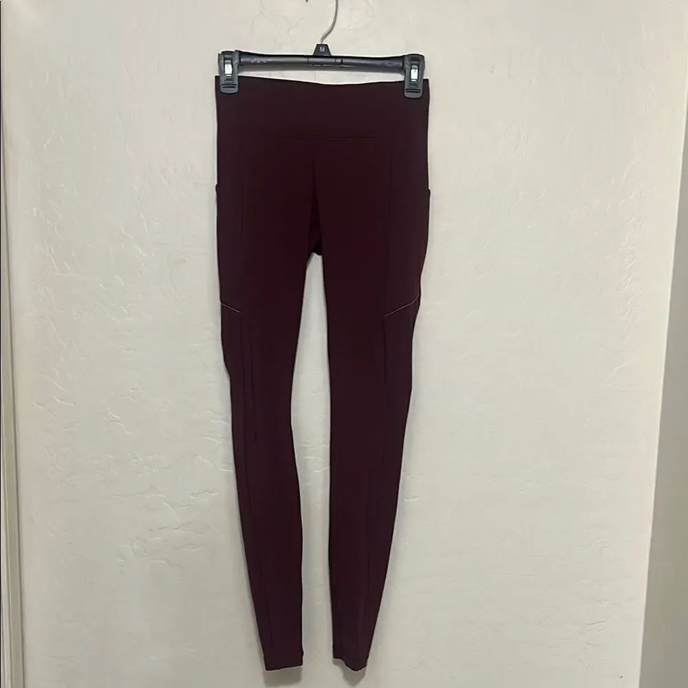Lululemon Women's Burgundy Athletic Athleisure Leggings Gym Workout Yoga